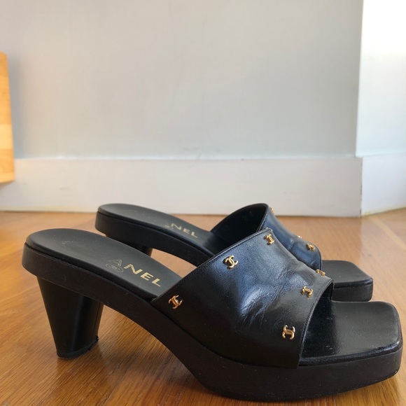 CHANEL Shoes - Chanel Small C Heels